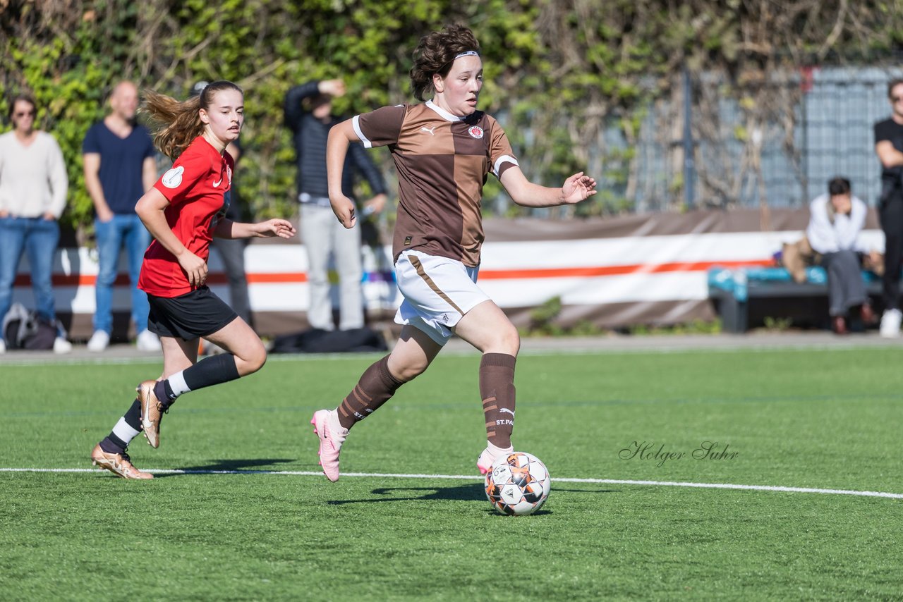 Bild 108 - wBJ FC St. Pauli - Eimsbuetteler TV : Ergebnis: 3:4